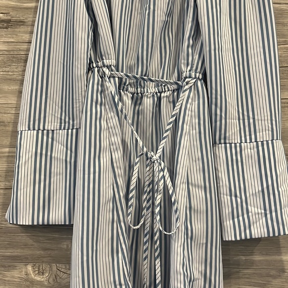 3 for $25💚 Strapless summer dress - Picture 4 of 4